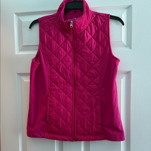 Made for Life Fuchsia Quilted Vest - Picture 1 of 2